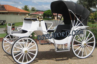 White Victoria Horse Carriage With Black Hood