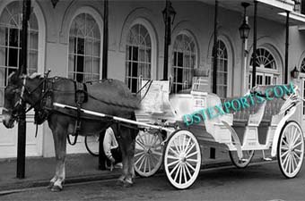 Victoria Carriages For Tourists