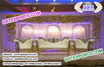 Beautiful Wedding Oval Panels Stage Decor