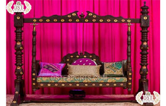 Stylish Wedding Mehndi Function Swing For Bride